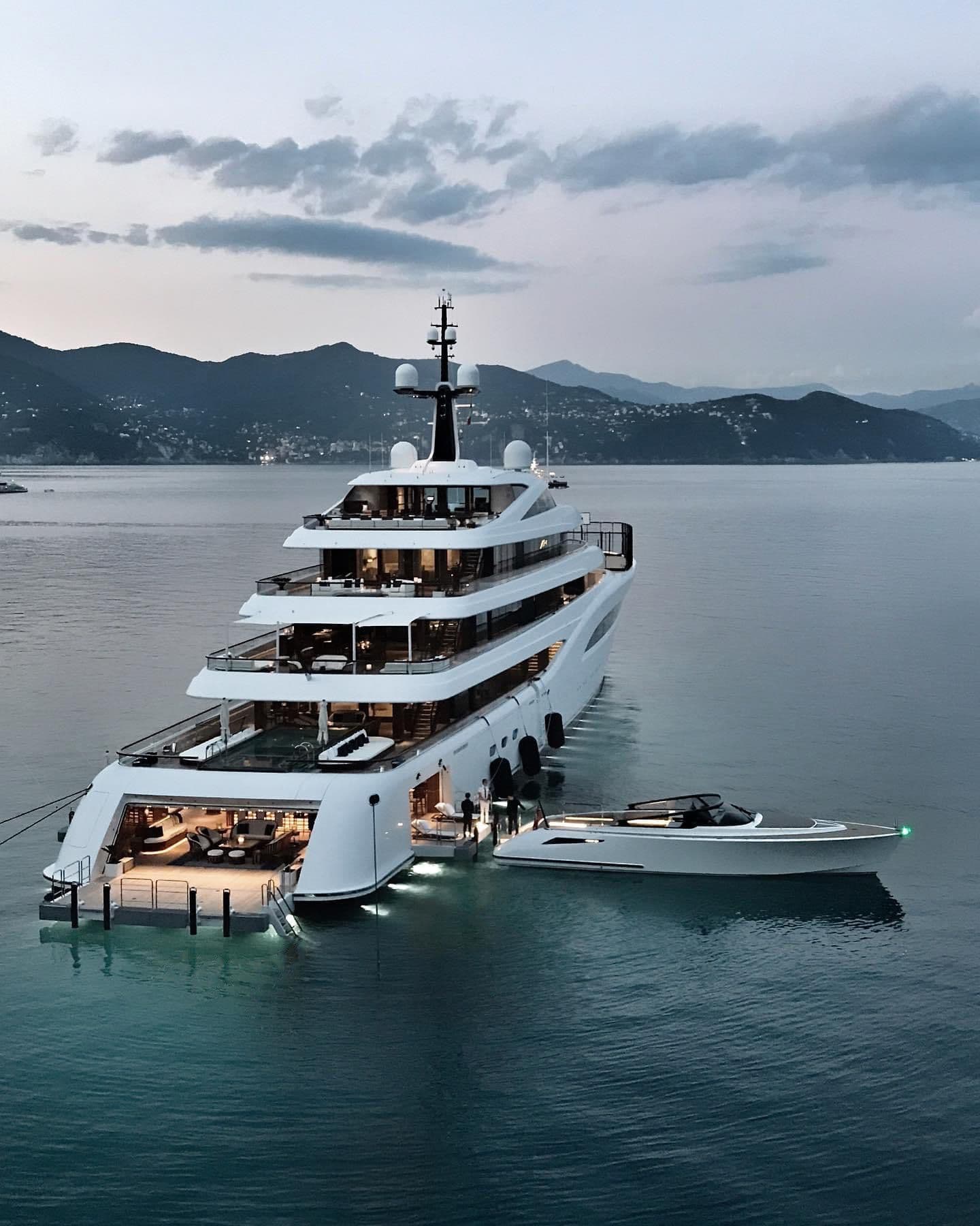 Wajer 55 superyacht tender evening