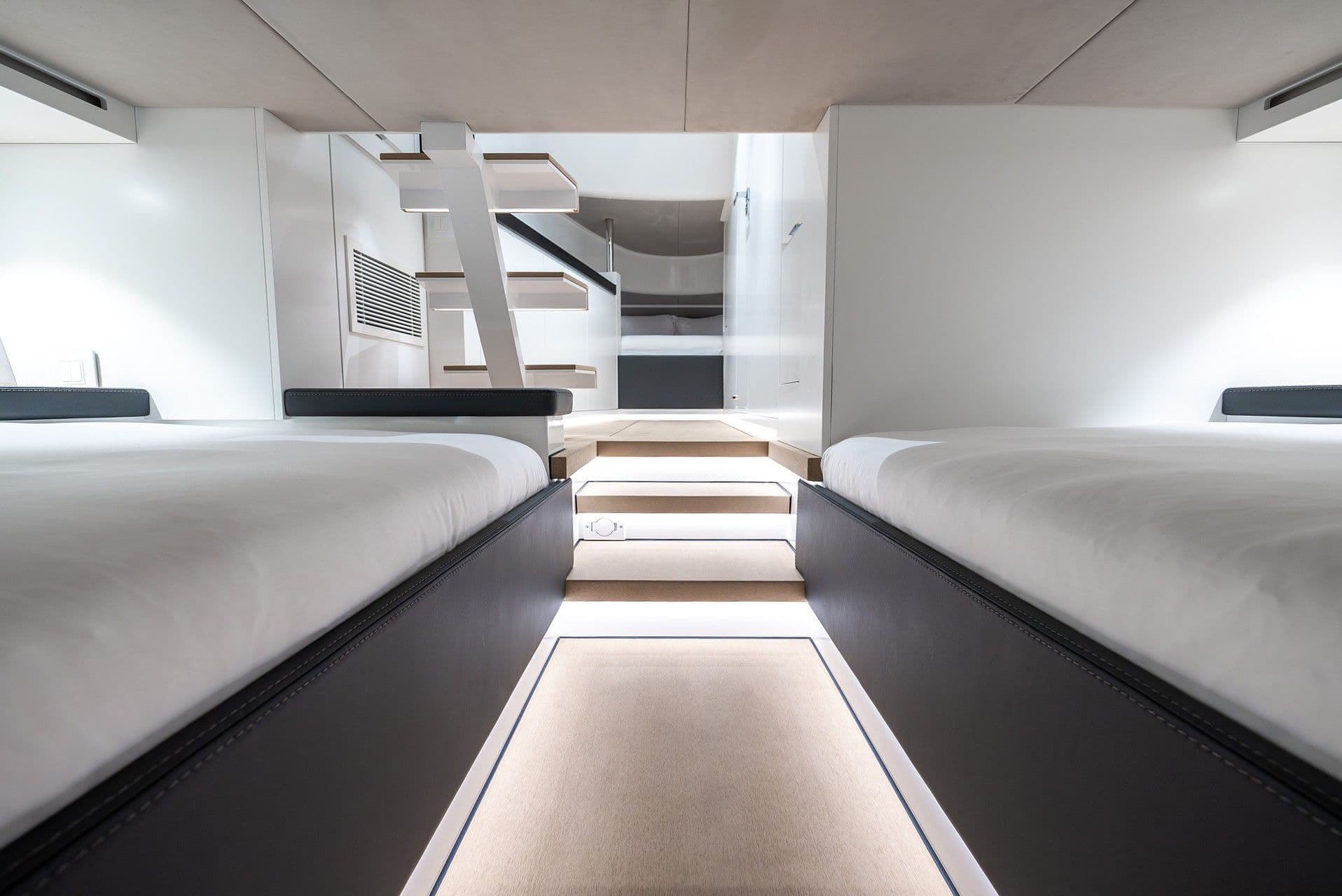 Wajer 55 S interior overview