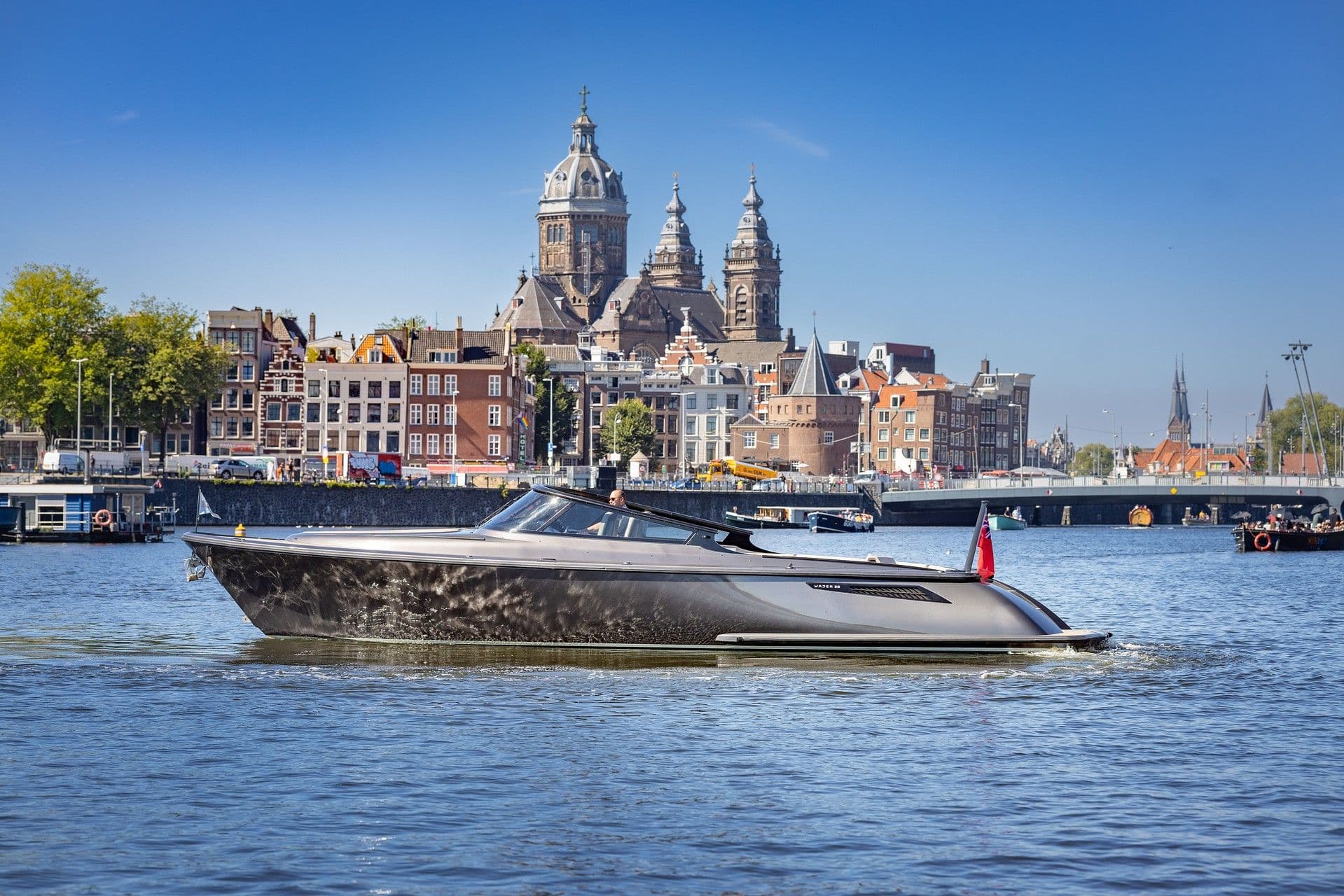 Wajer 38 Mia Nay Amsterdam Central