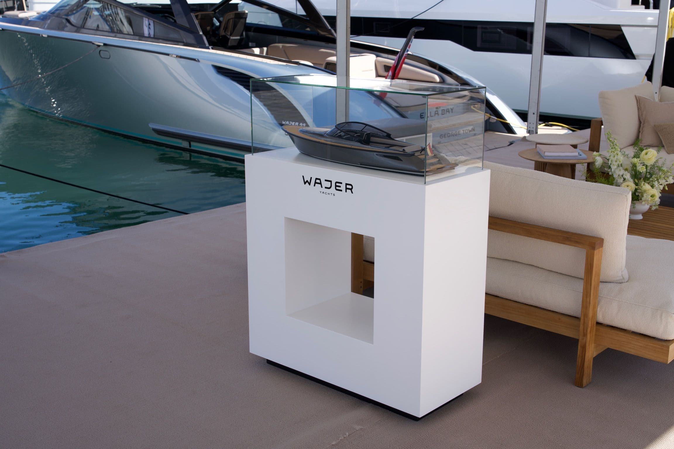 wajer_stand_mibs_2025_miami_boat_show