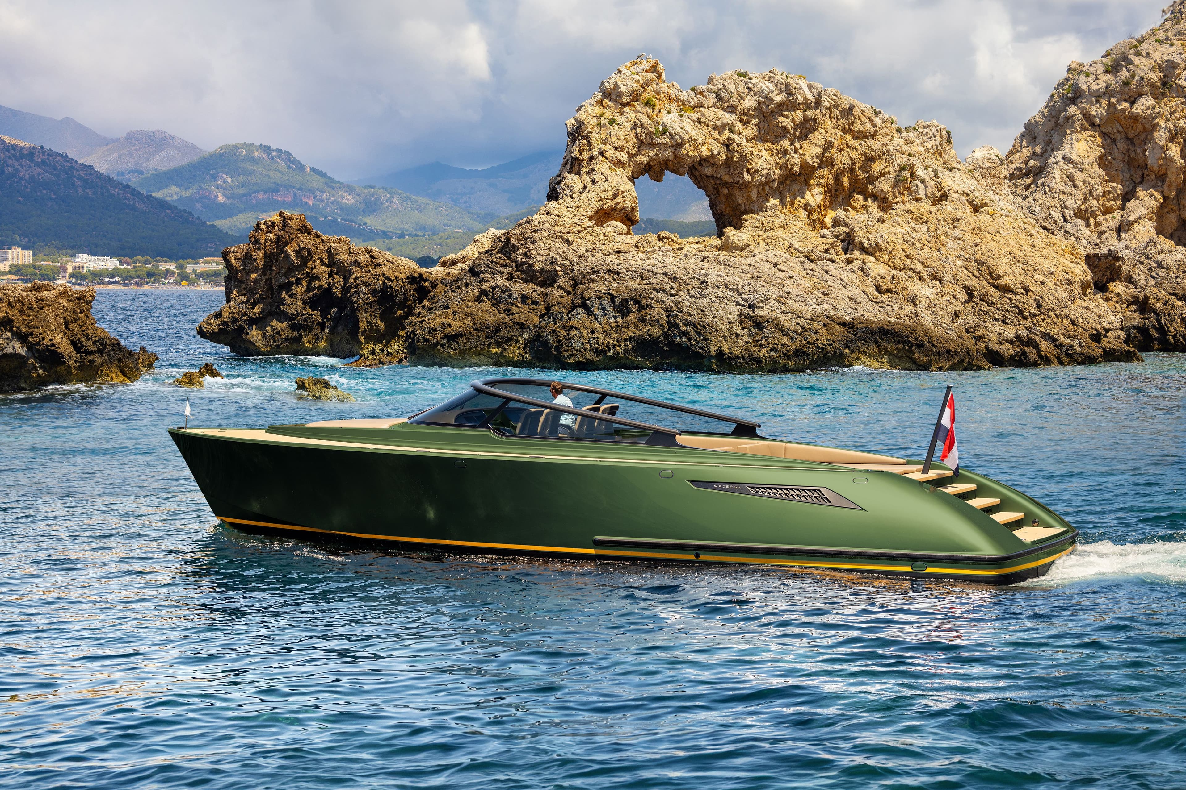 Wajer_55_colorised_green