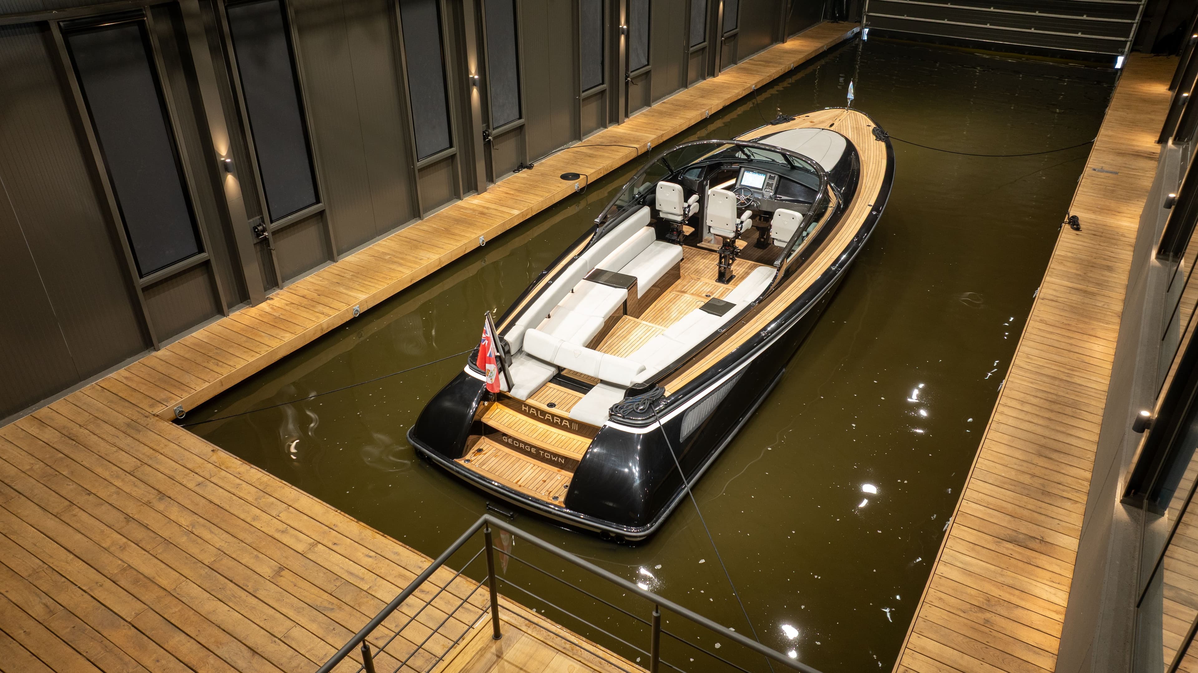 wajer_38103_halara_iii_2