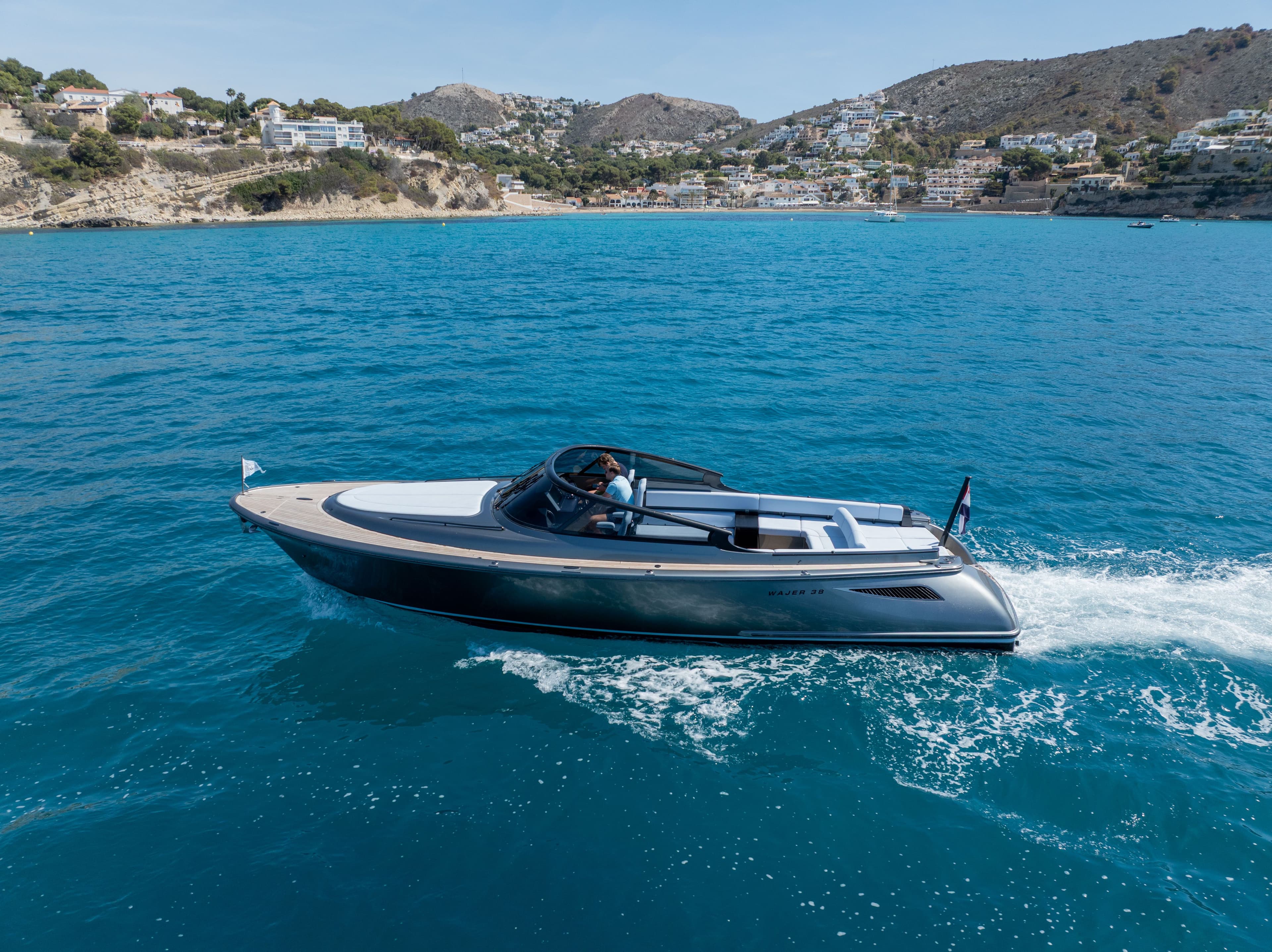 wajer_38042_skylight_16