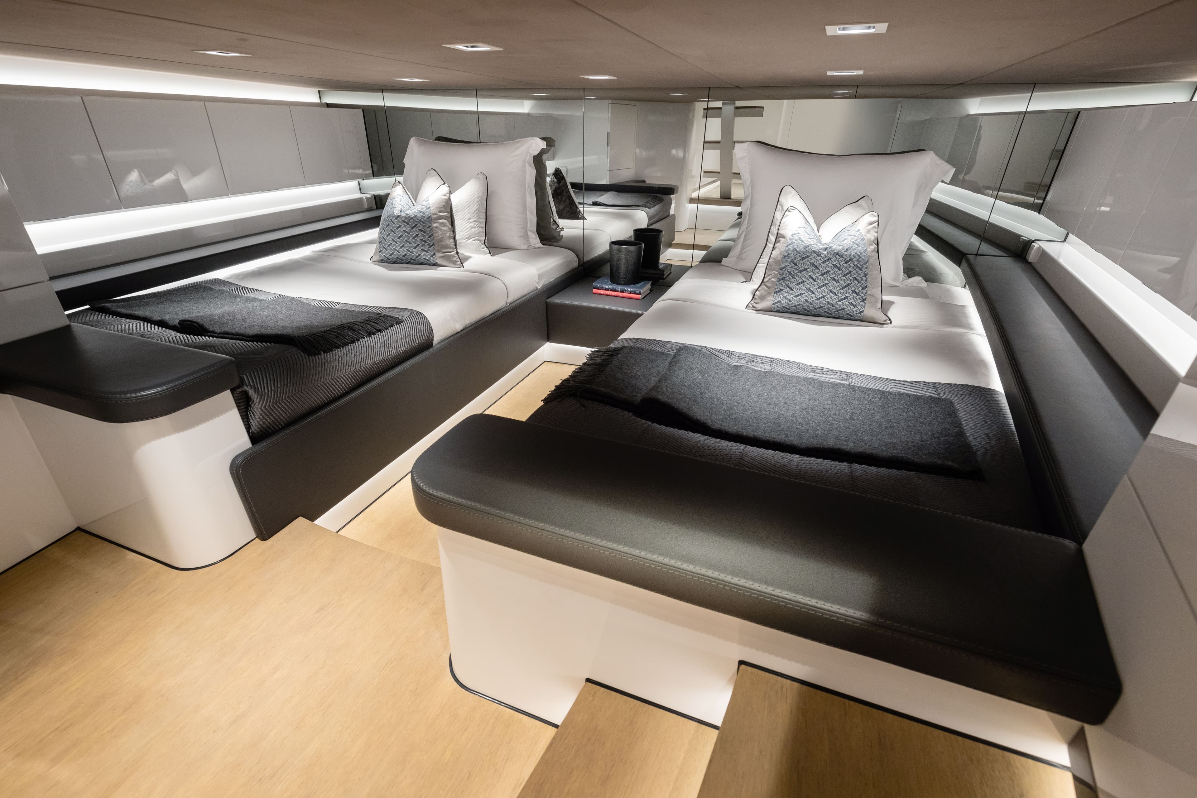 Wajer 55 interior below deck beds