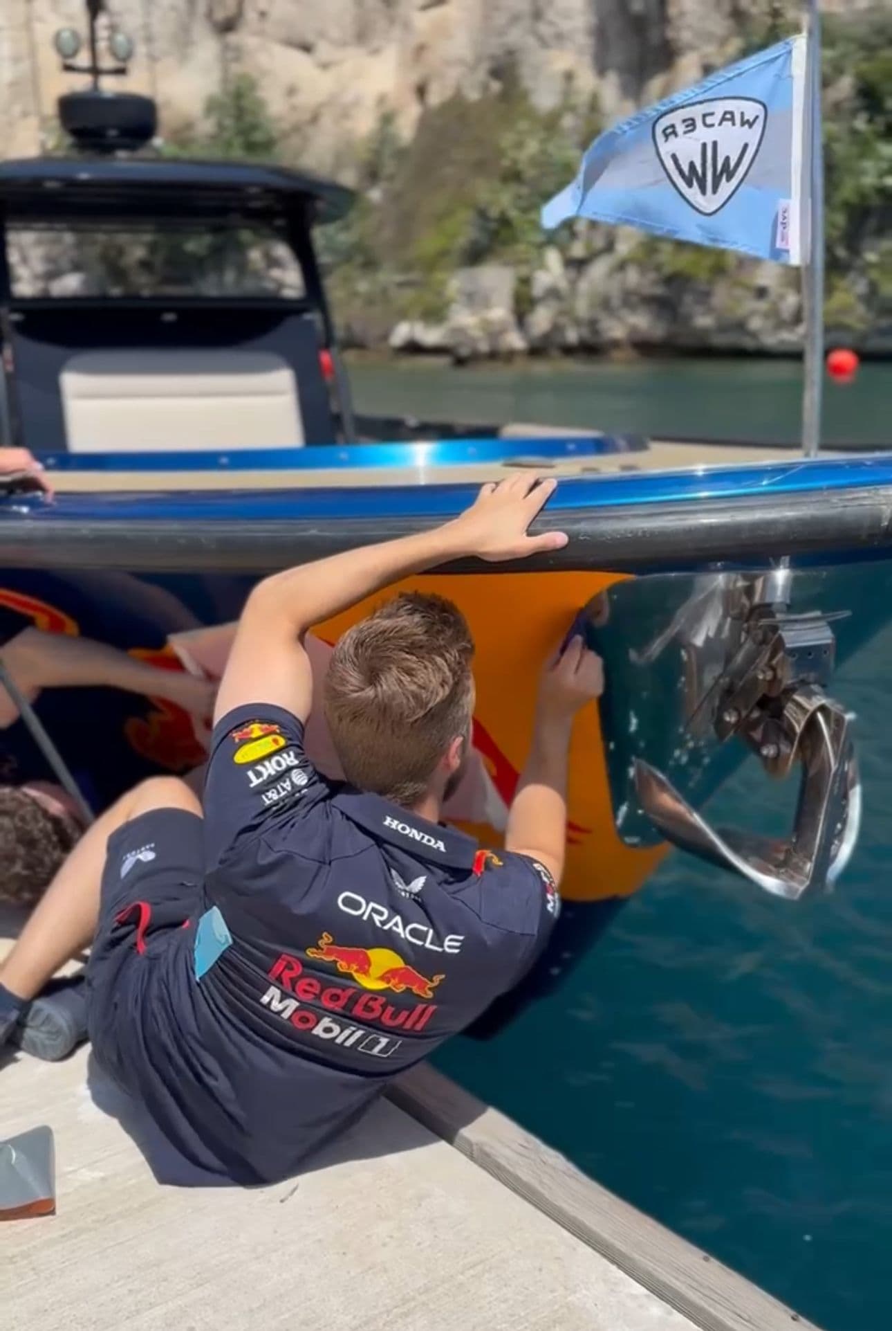 redbullracing_monacogp_f1_stickers_branding