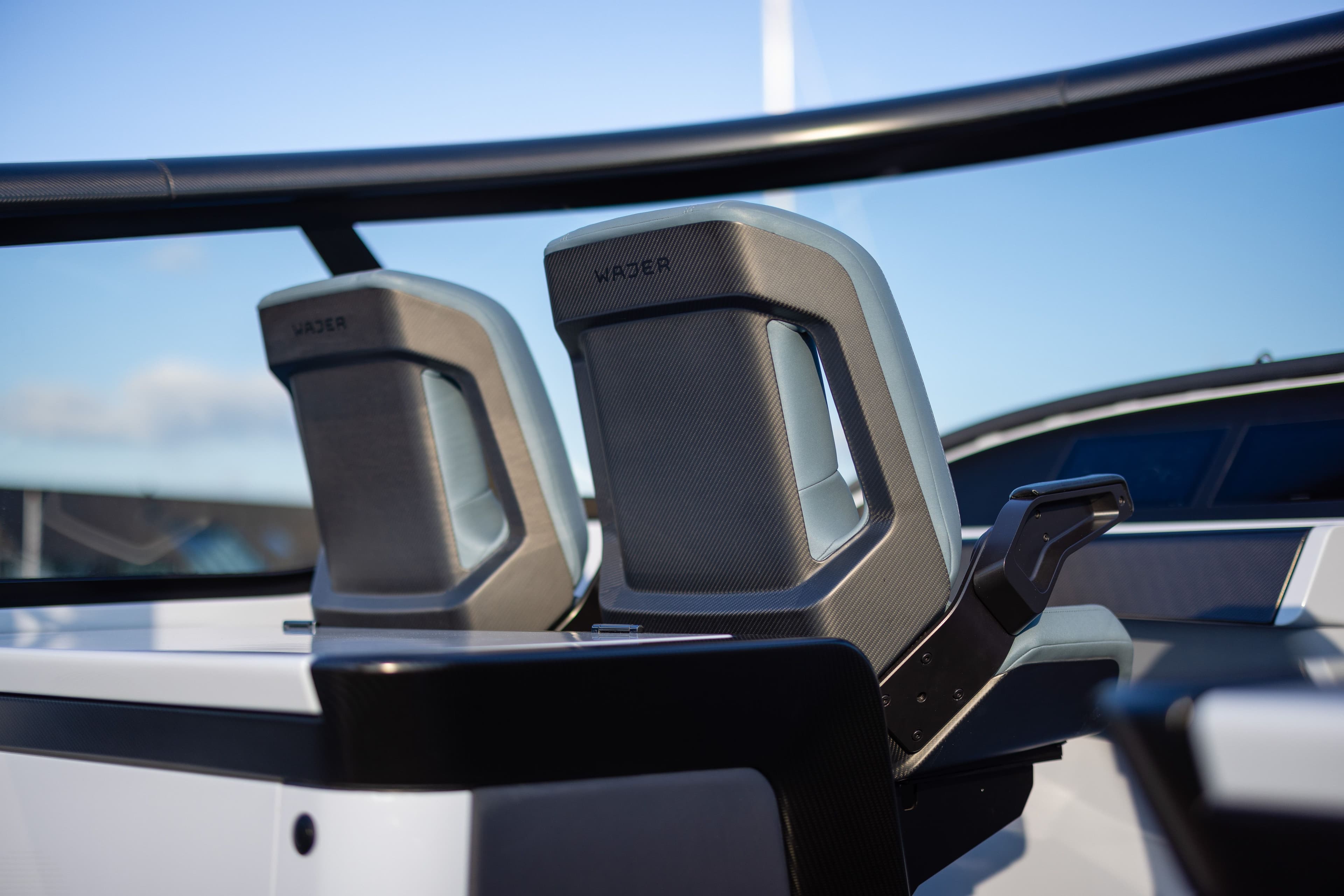 Wajer 55 Mascotte custom design carbon shell navigation seats chairs