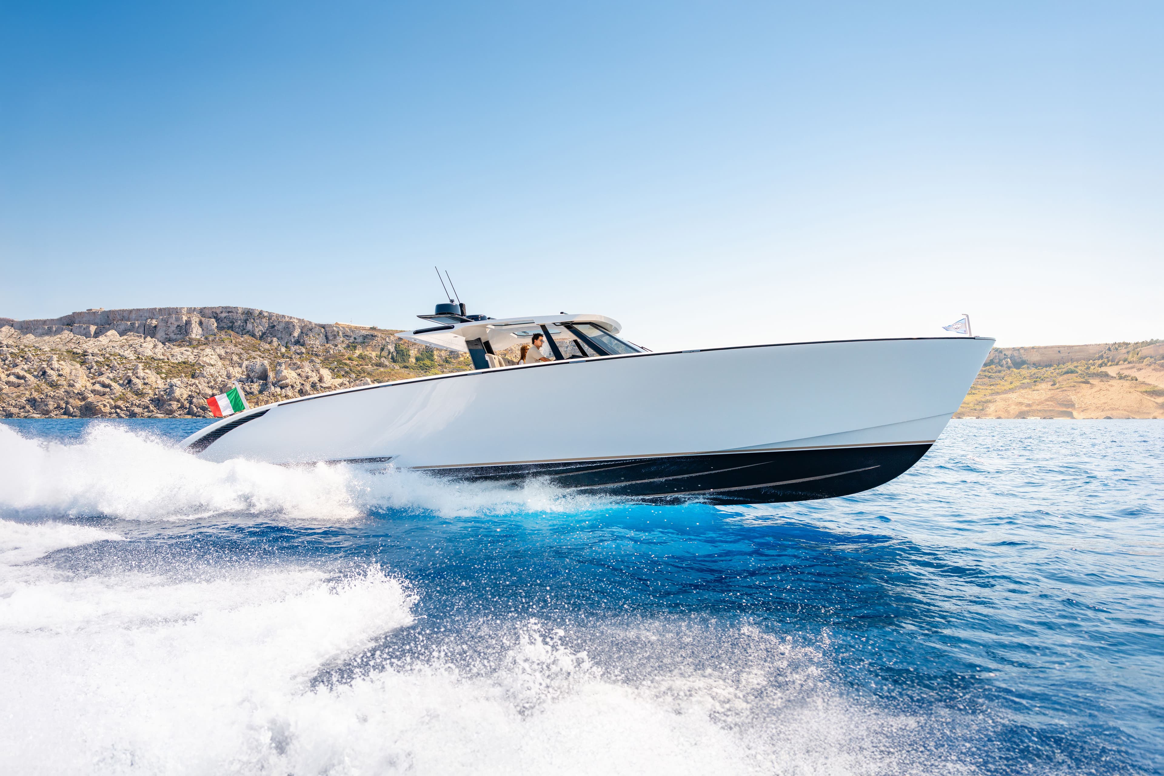 Wajer 55 S Suerte III italian flag sailing high speed horizontal sea level right