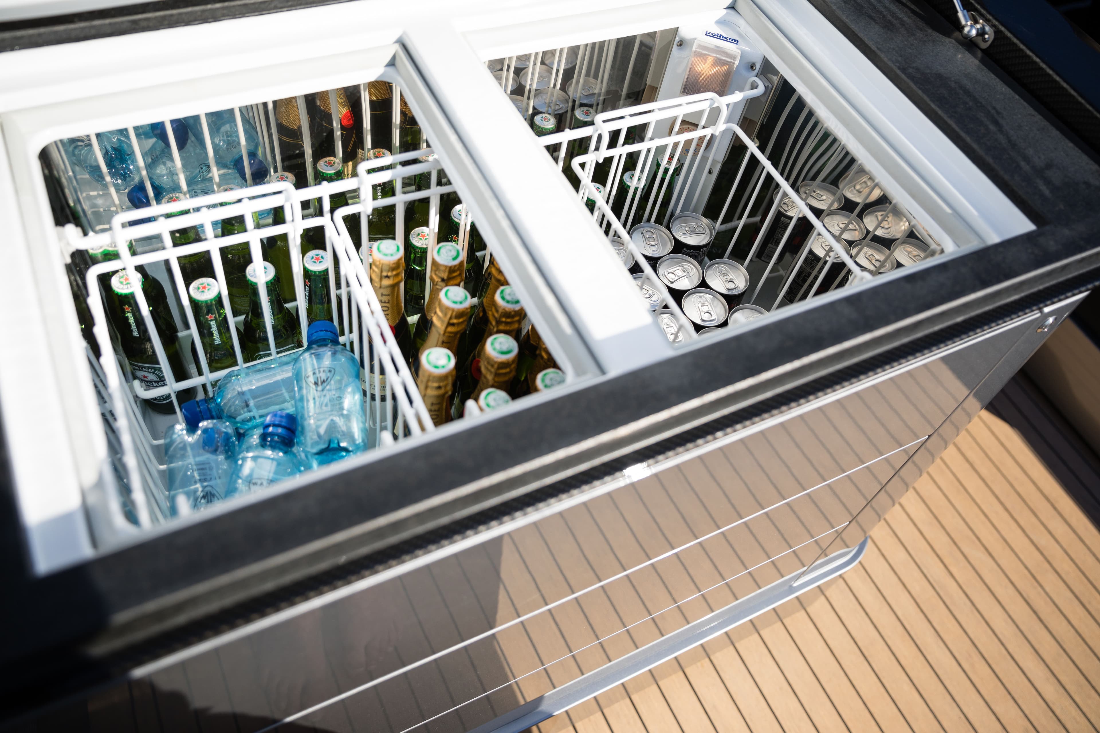 Wajer 55 ht fridge on deck cool drinks heineken soda cans champagne